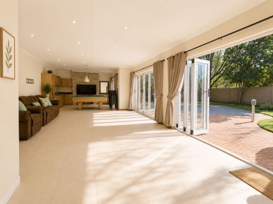4 Bedroom Property for Sale in Universitas Ridge Free State